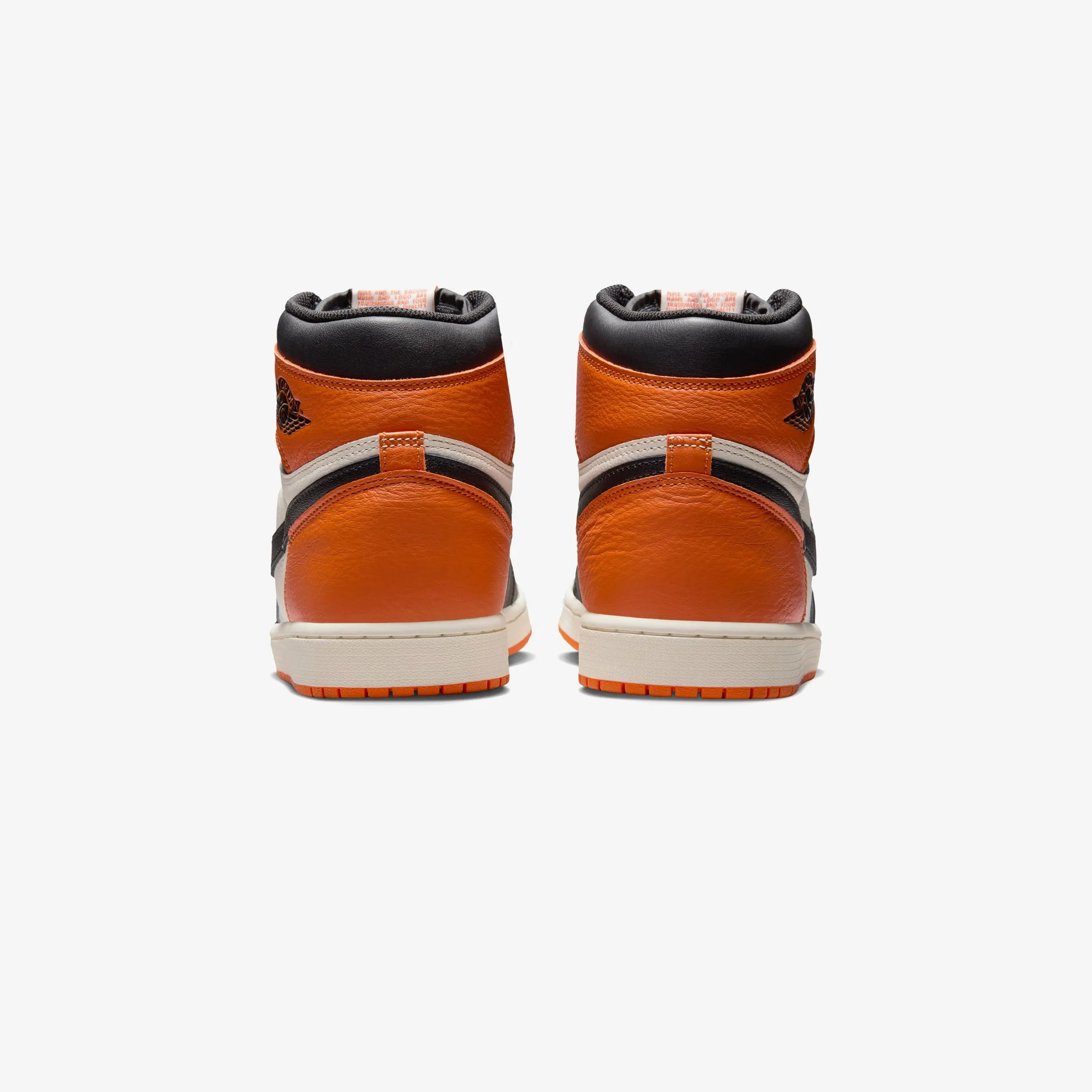 Walk Balance Air Jordan 1 Retro High OG