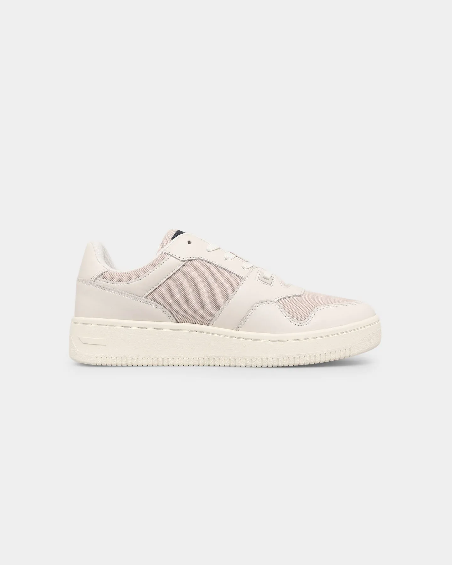 Tommy Jeans TJ Mix Basket Shoes Ivory Comfortable Insole Curve Hug