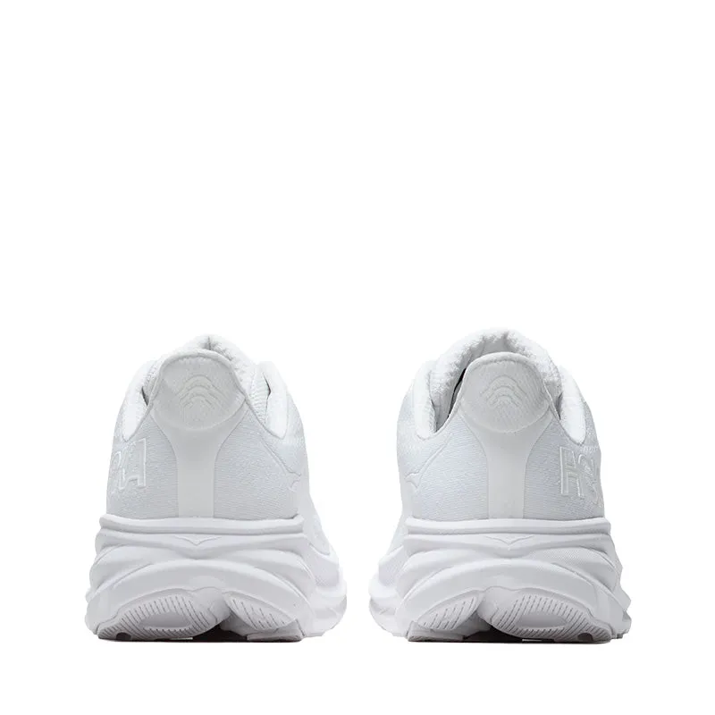 Sleek Hoka Clifton 9 - White/White