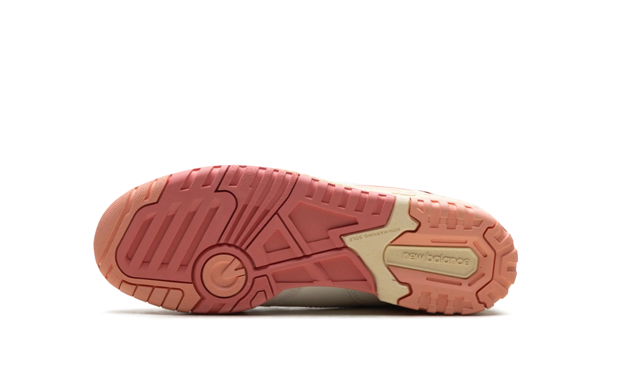550 GS "Desert Pink Sea Salt" Indoor equipment Light - On - Feet