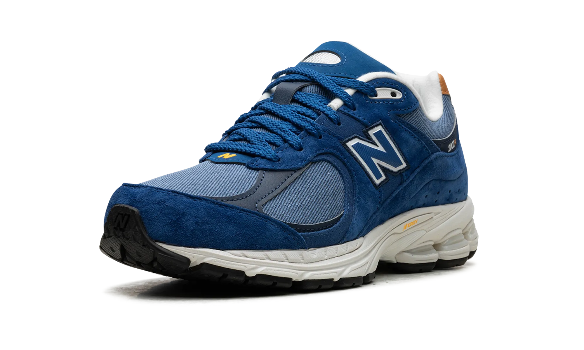2002R "Atlantic Blue Sepia" running in the night shoes