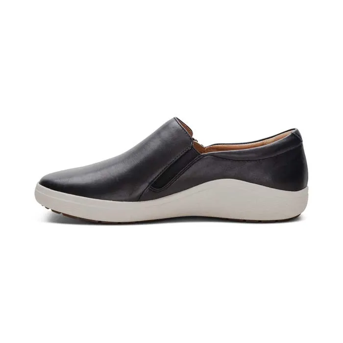 Womens Aetrex Jenna in Black Moon Step Adult Wear