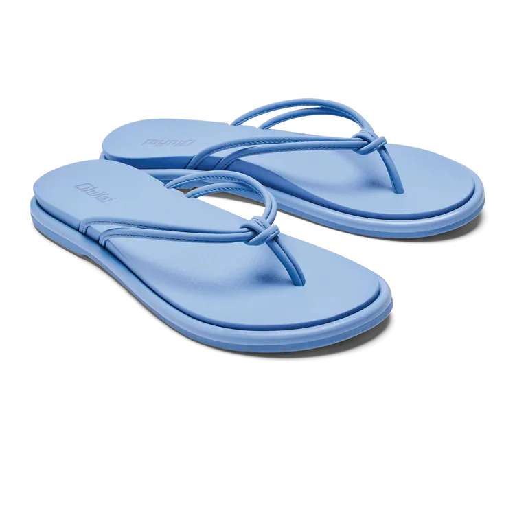 On The Move Women's Olukai Aka