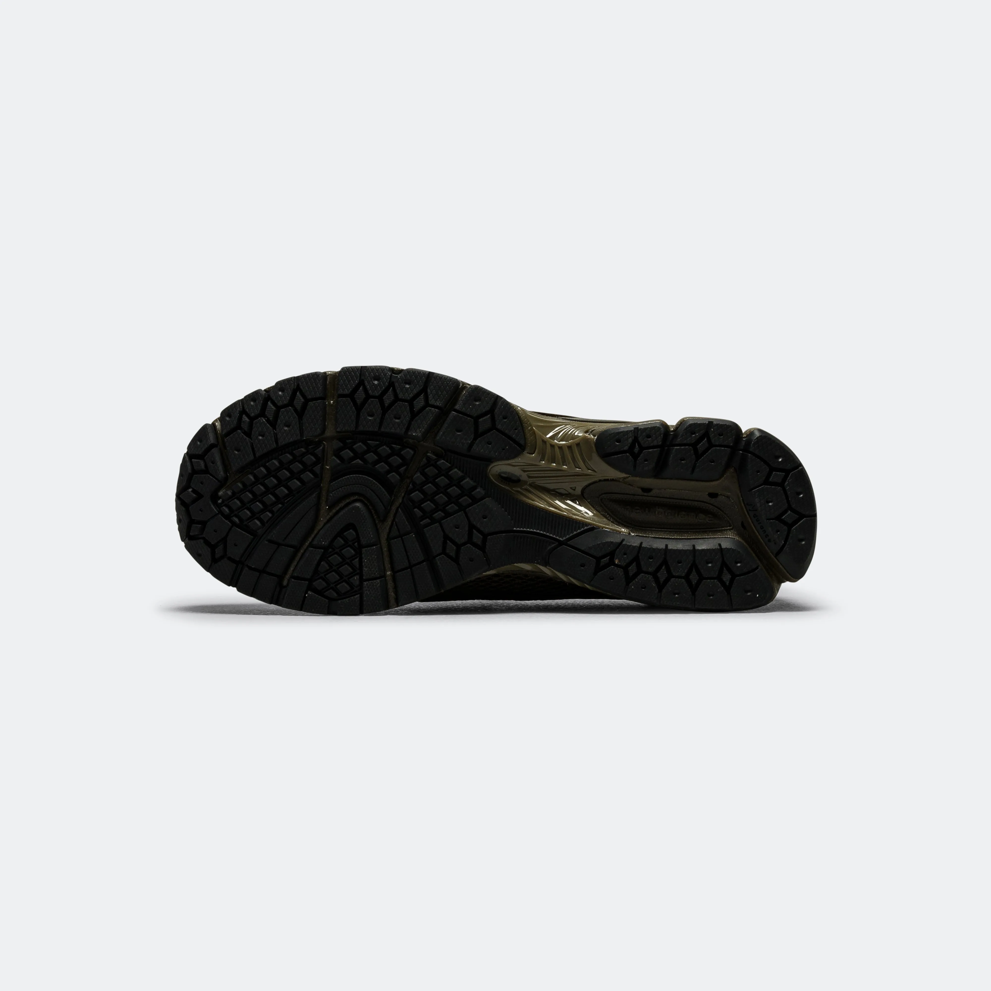 Shine Finish Slip Resistant Soles U1906LNV