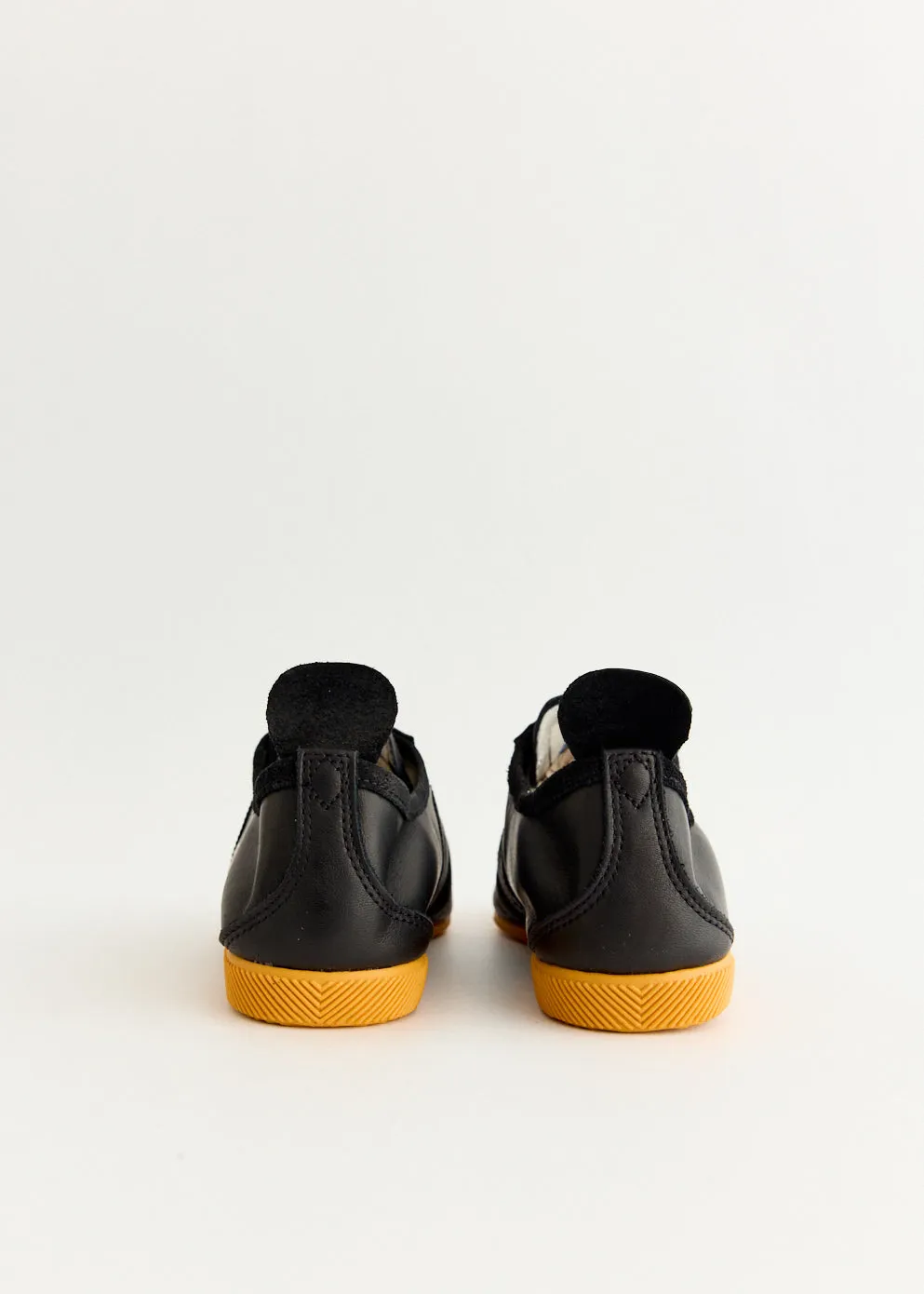 least beach upper - type Japan 'Core Black' Sneakers