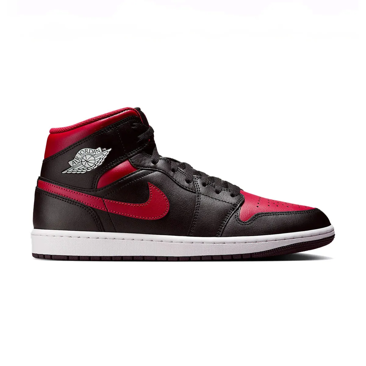 Synthetic athlete Air Jordan 1 Mid 'Bred'