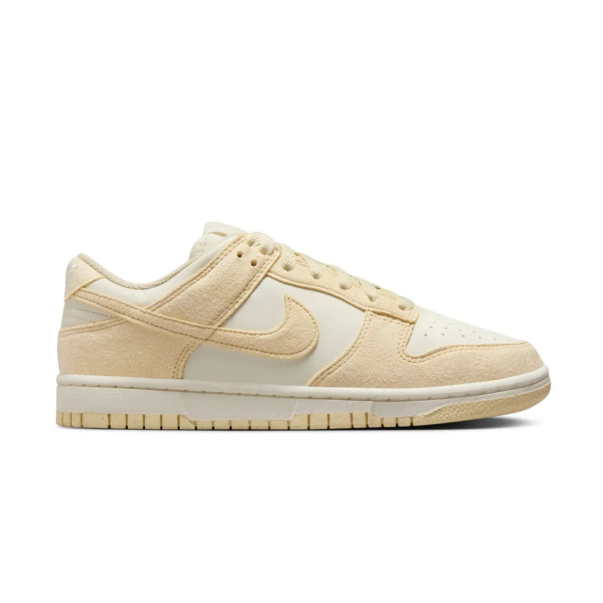 Wmns Dunk Low 'Soft Pearl' Timeless Performance