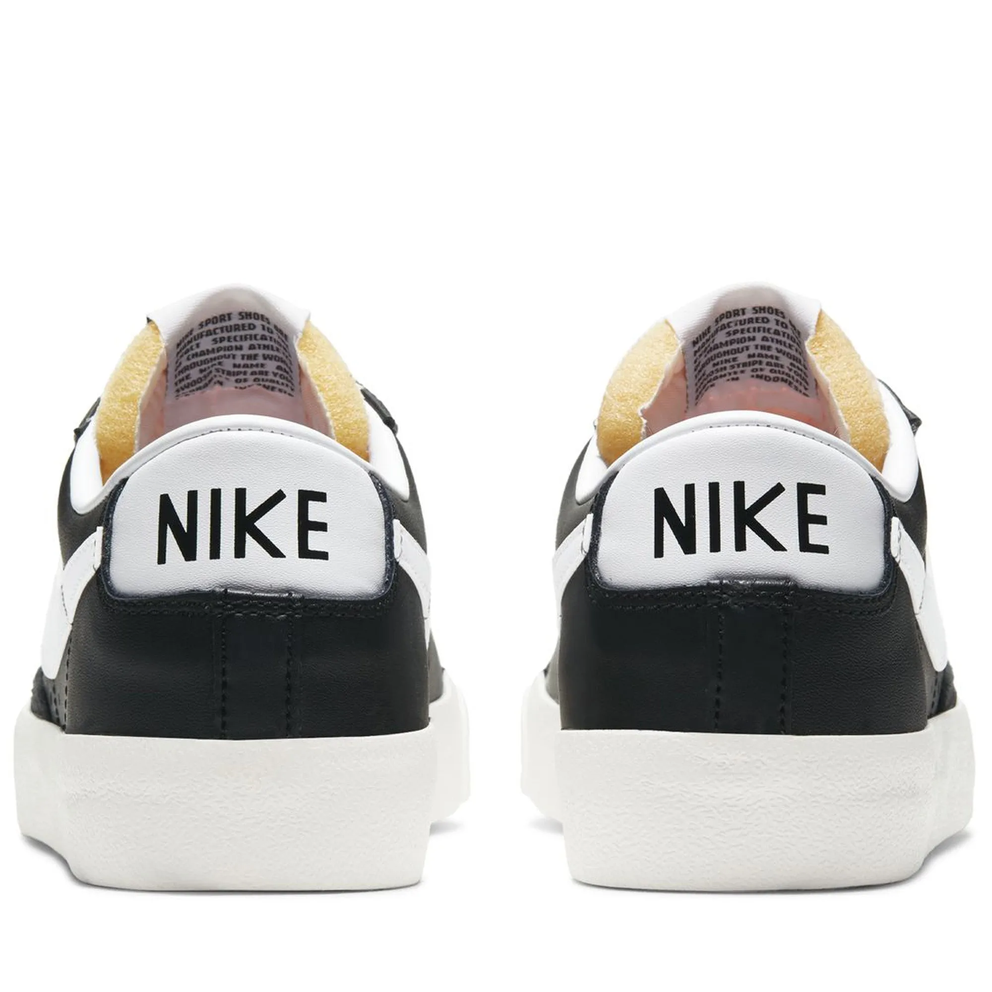 Nike Blazer Low '77 - Black/White Comfort Lifestyle Urban Edge