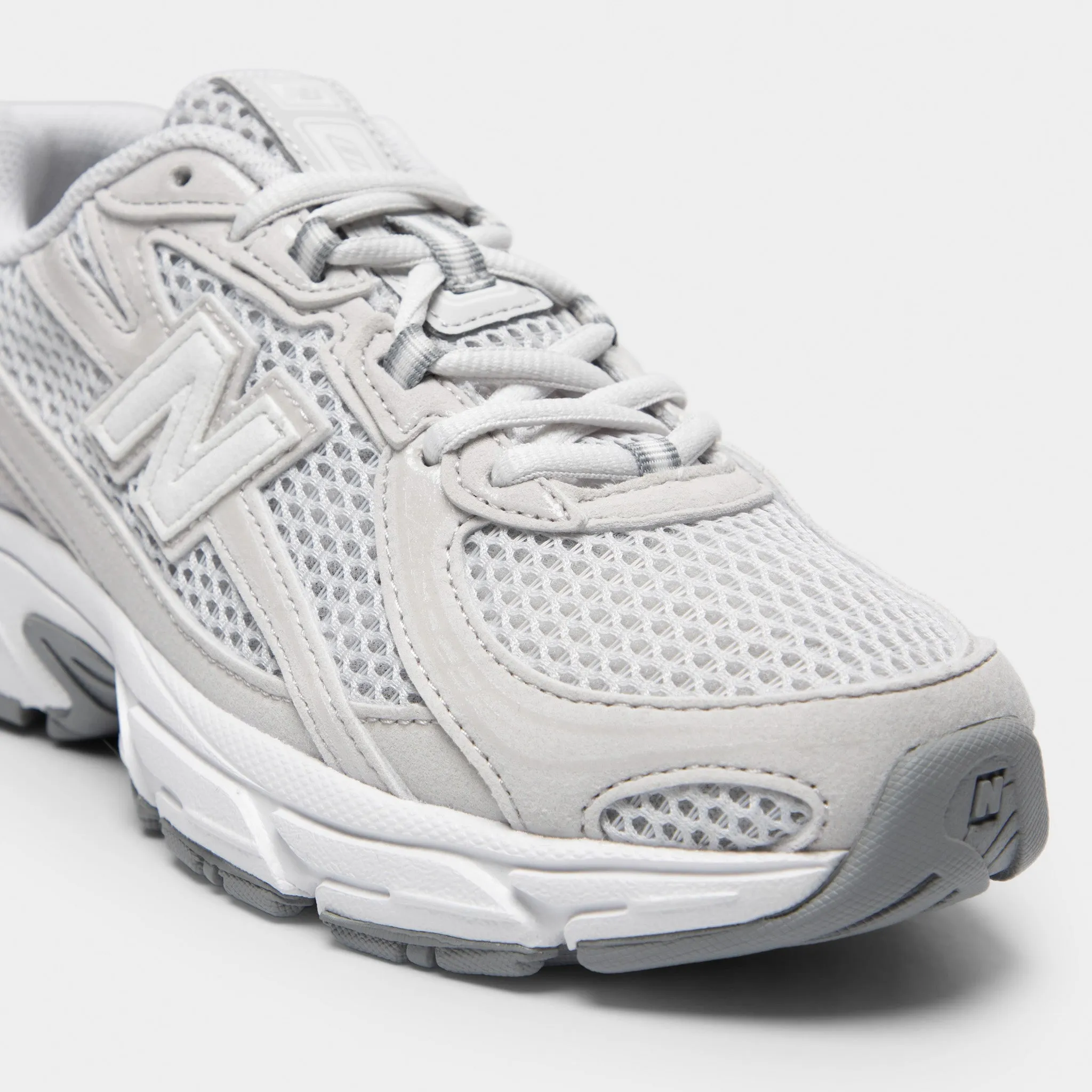 New Balance Juniors' 740 Grey Matter / White Winter Chill Shock Absorbing