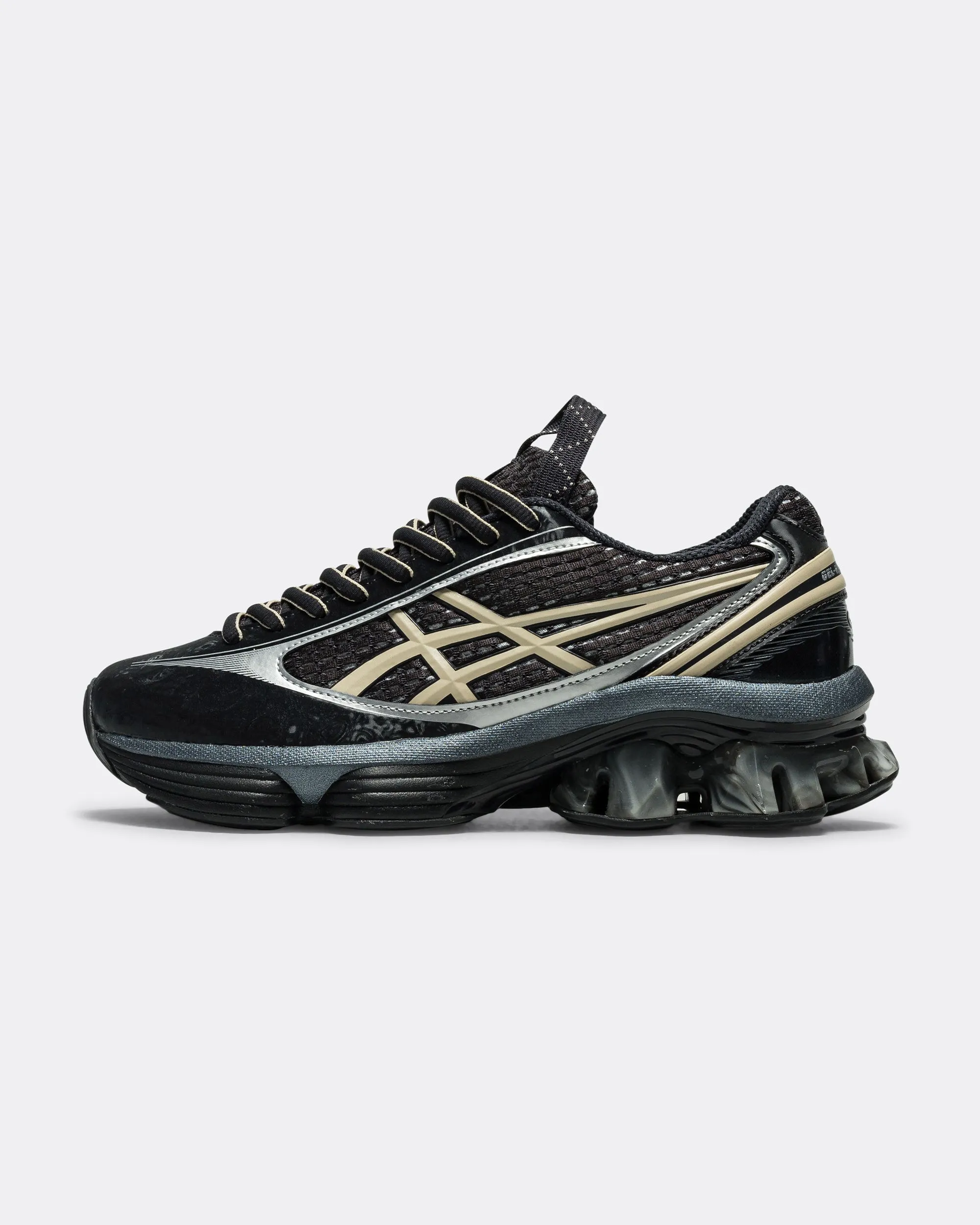 Training Sneakers US6-S GEL-Kinetic Fluent - Black/Vanilla