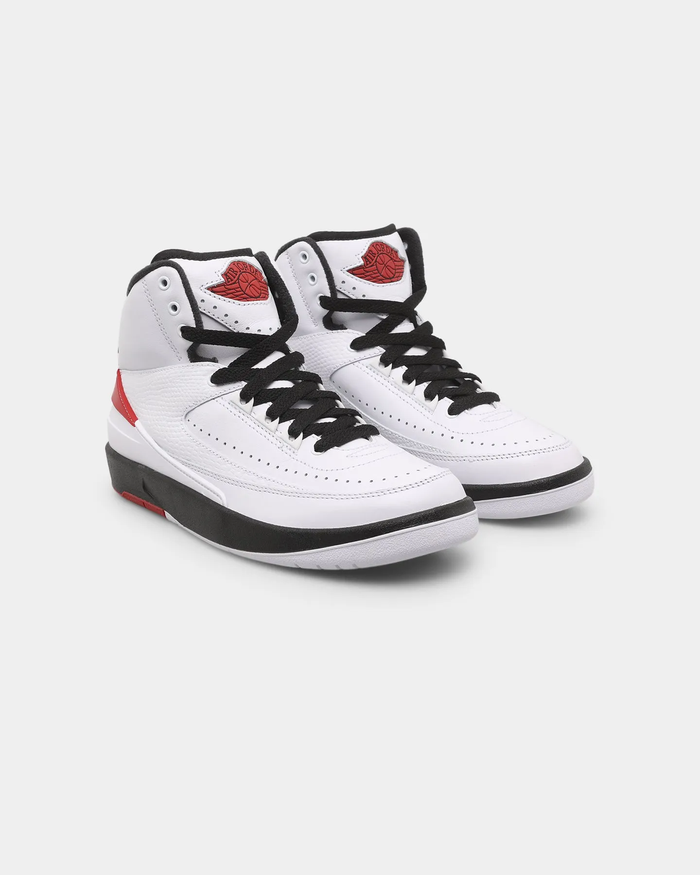 Seamless All-Day Stability Jordan Women's Air Jordan 2 Retro "Chicago" White/Varsity Red