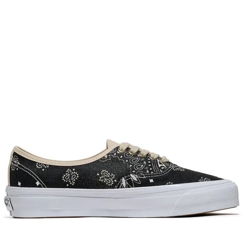 Moisture Wicking Inner Layer Hyperlock Technology Vans LX Authentic 44 - Faded Paisley Black