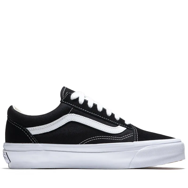 Layered Traction Grid DurableMaterial Vans Old Skool 36 LX - Black/White