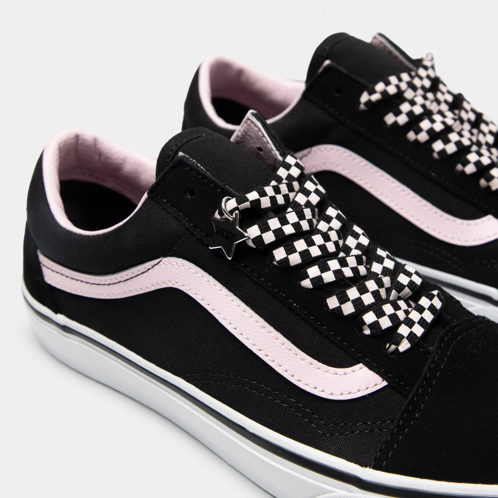 Vans Old Skool Black / White Charms Work Jog Neat Shape