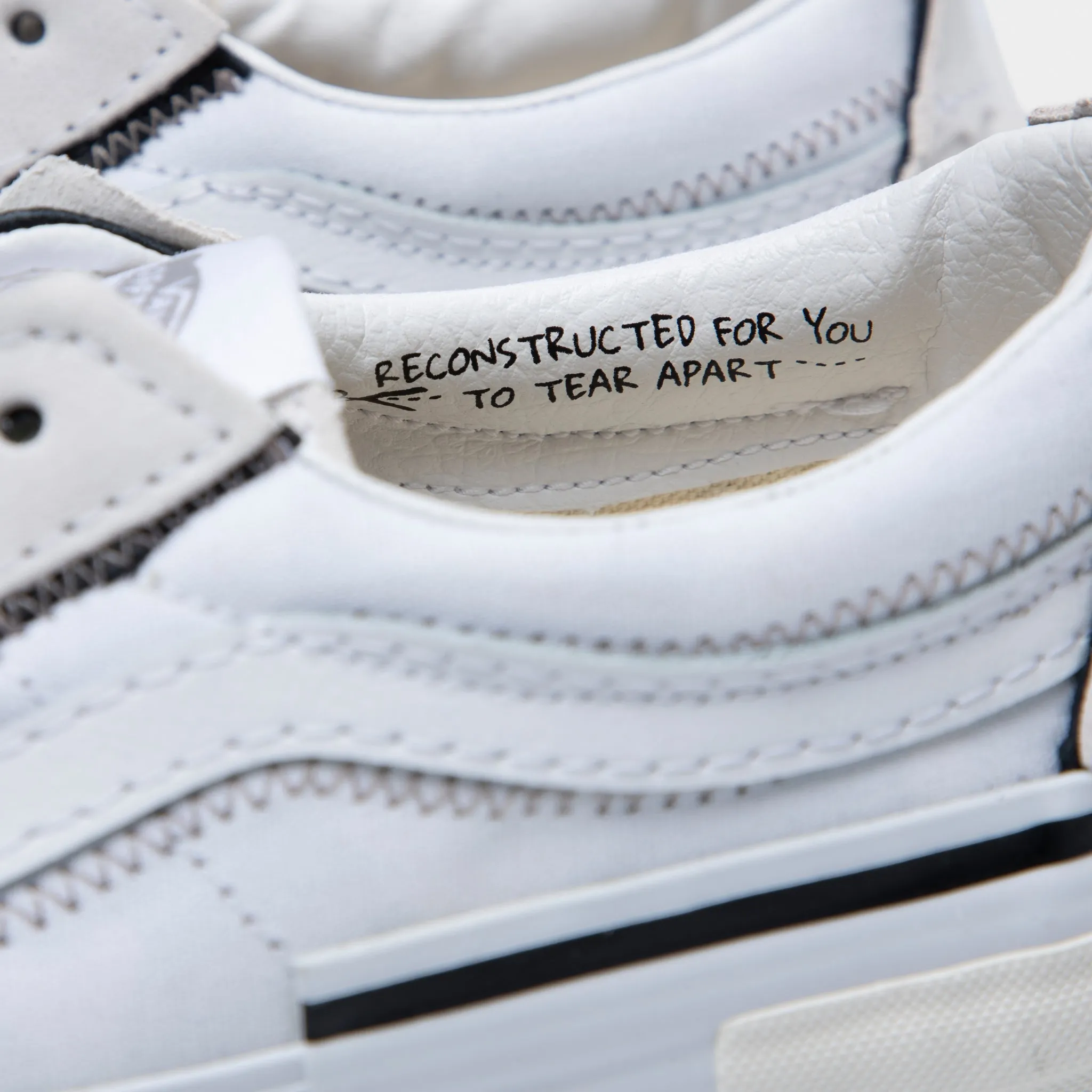 All-Purpose Use Vans Sk8-Low Reconstruct White / Tan - Black