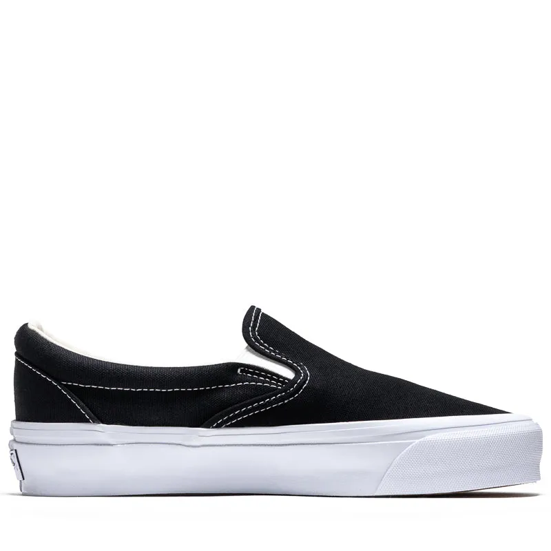 Vans Slip On Reissue 98 - Black/White Anti Microbial Lining Elastic Lacing System