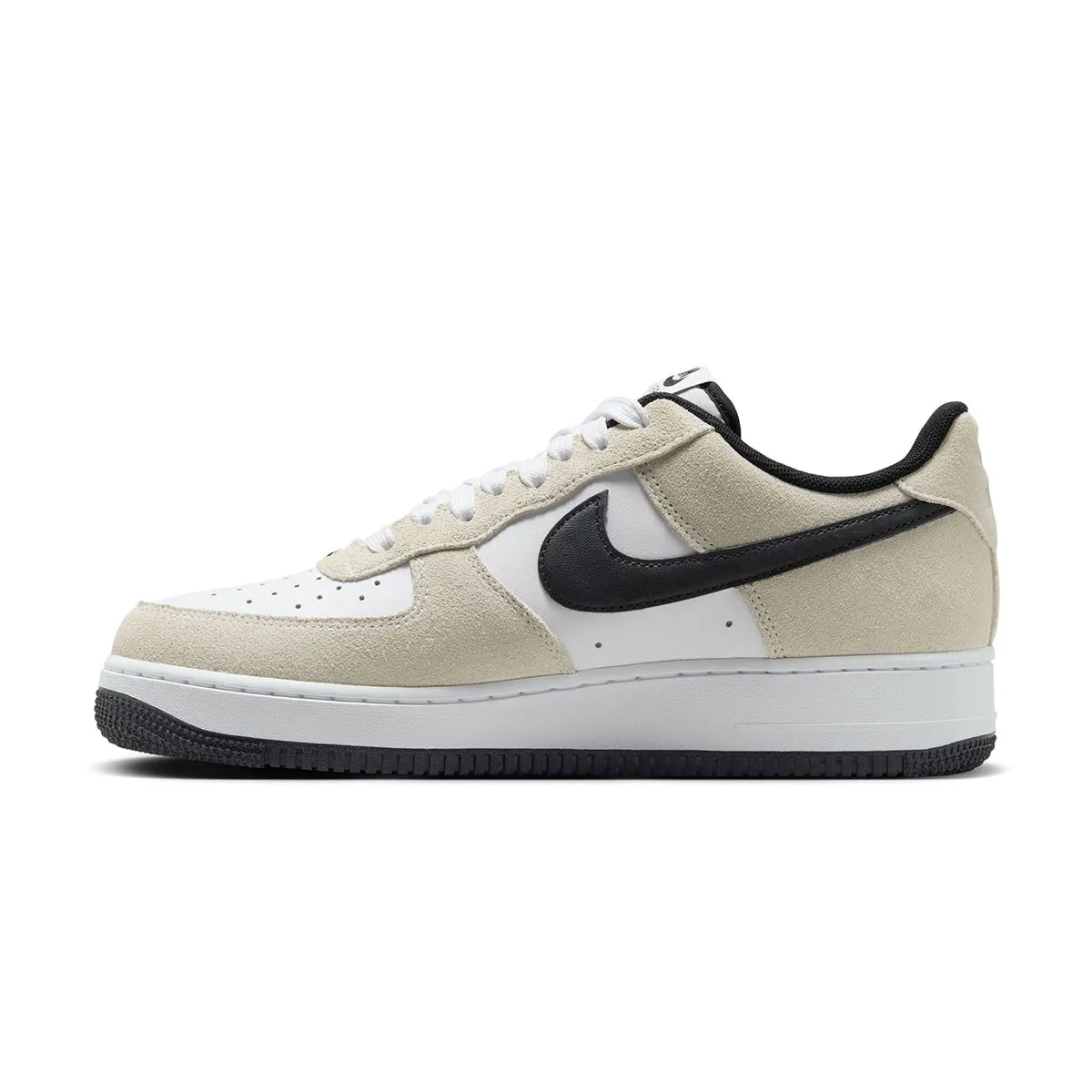 Air Force 1 '07 LV8 'White Black' evening run Baby Soft