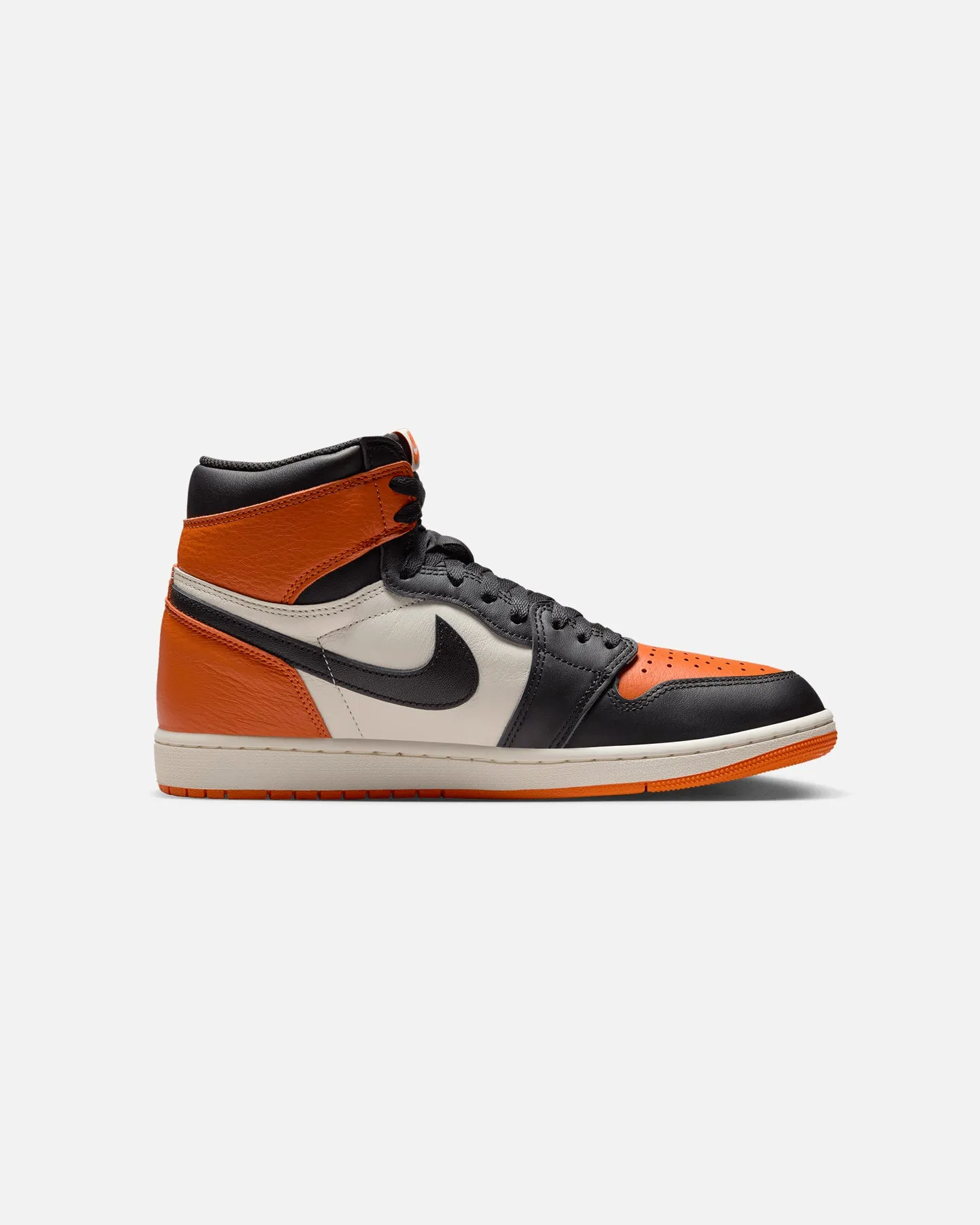 Durable Construction Jordan Air Jordan 1 Retro High OG "Shattered Backboard"Black/Black-Sail/Starfish