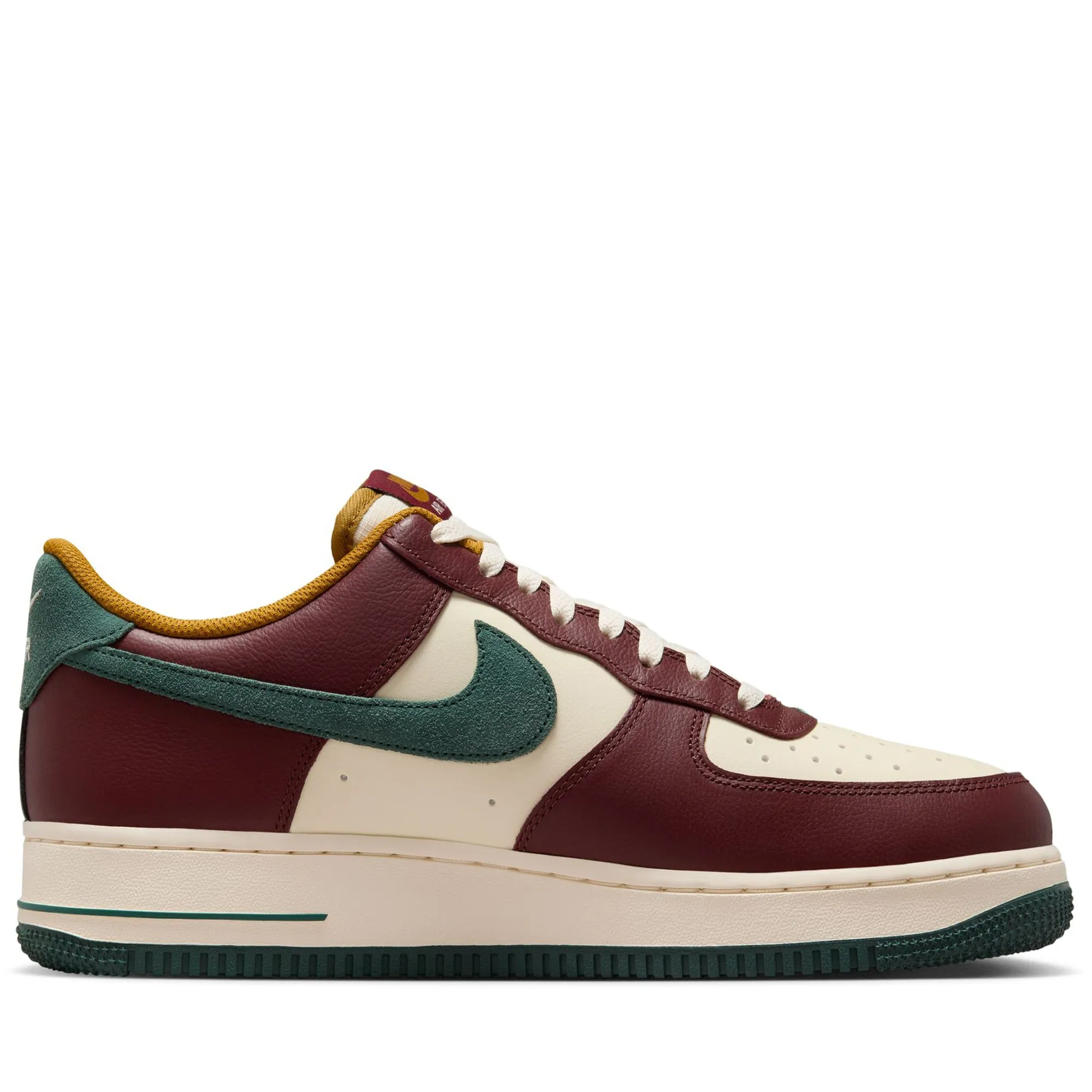 Nike Air Force 1 '07 LV8 - Coconut Milk/Dark Team Red Comfort Socks Go Anywhere