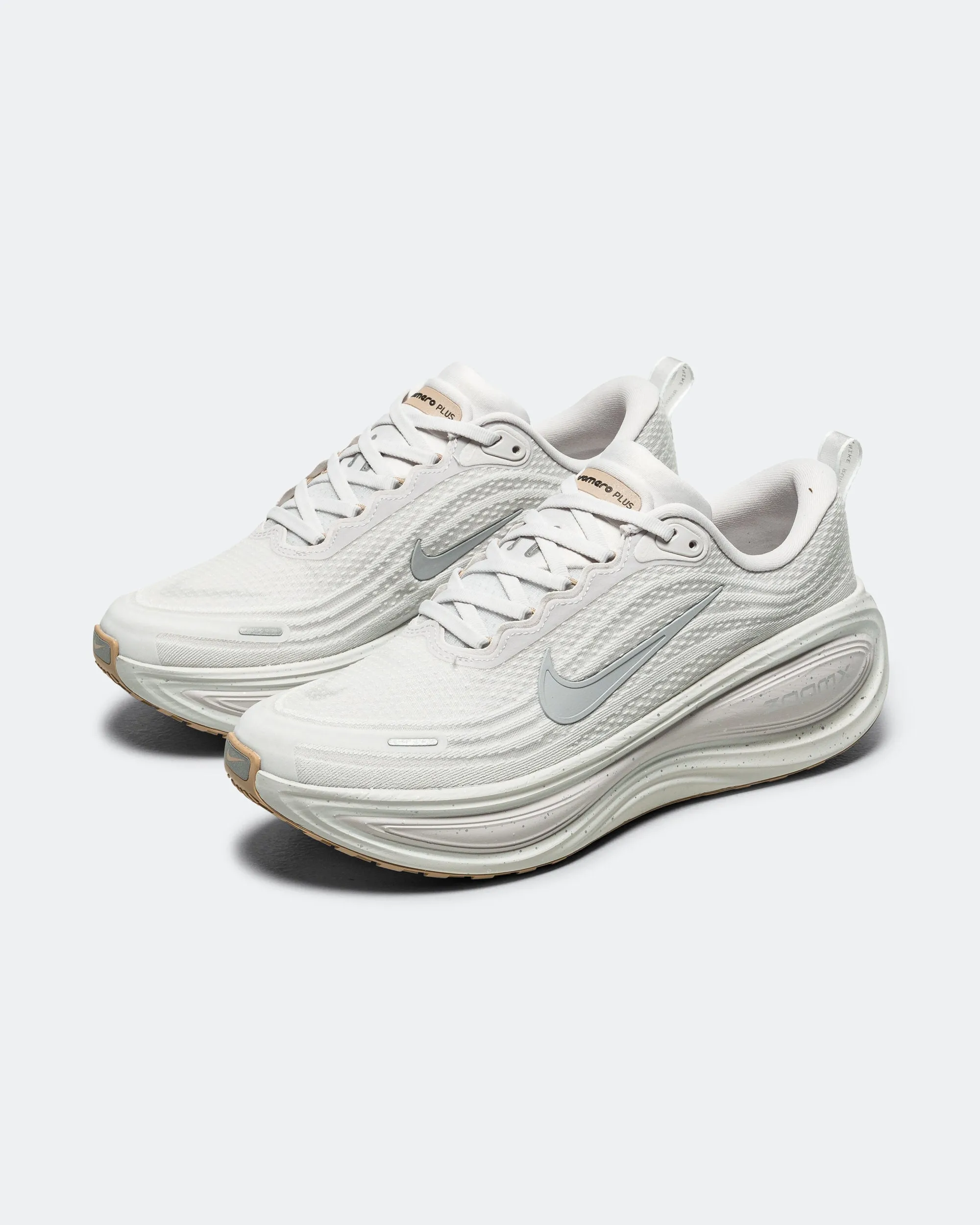 Vomero Plus Speckle - Vast Grey/Wolf Grey-Off White-Hemp Ultra Breathable Upper