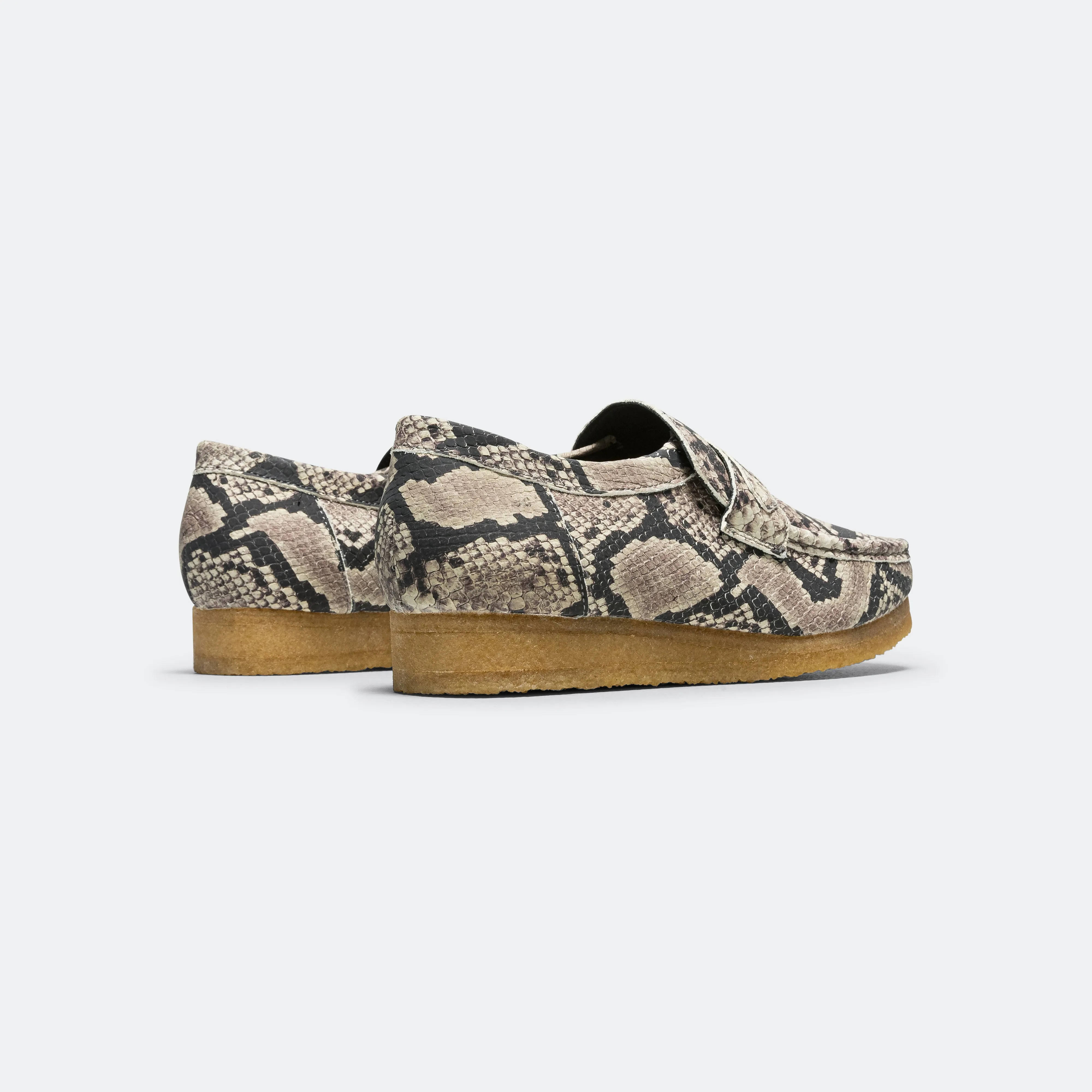 Wallabee Loafer - Grey Snake Leather Street Outfit Hyper Bounce Midsole