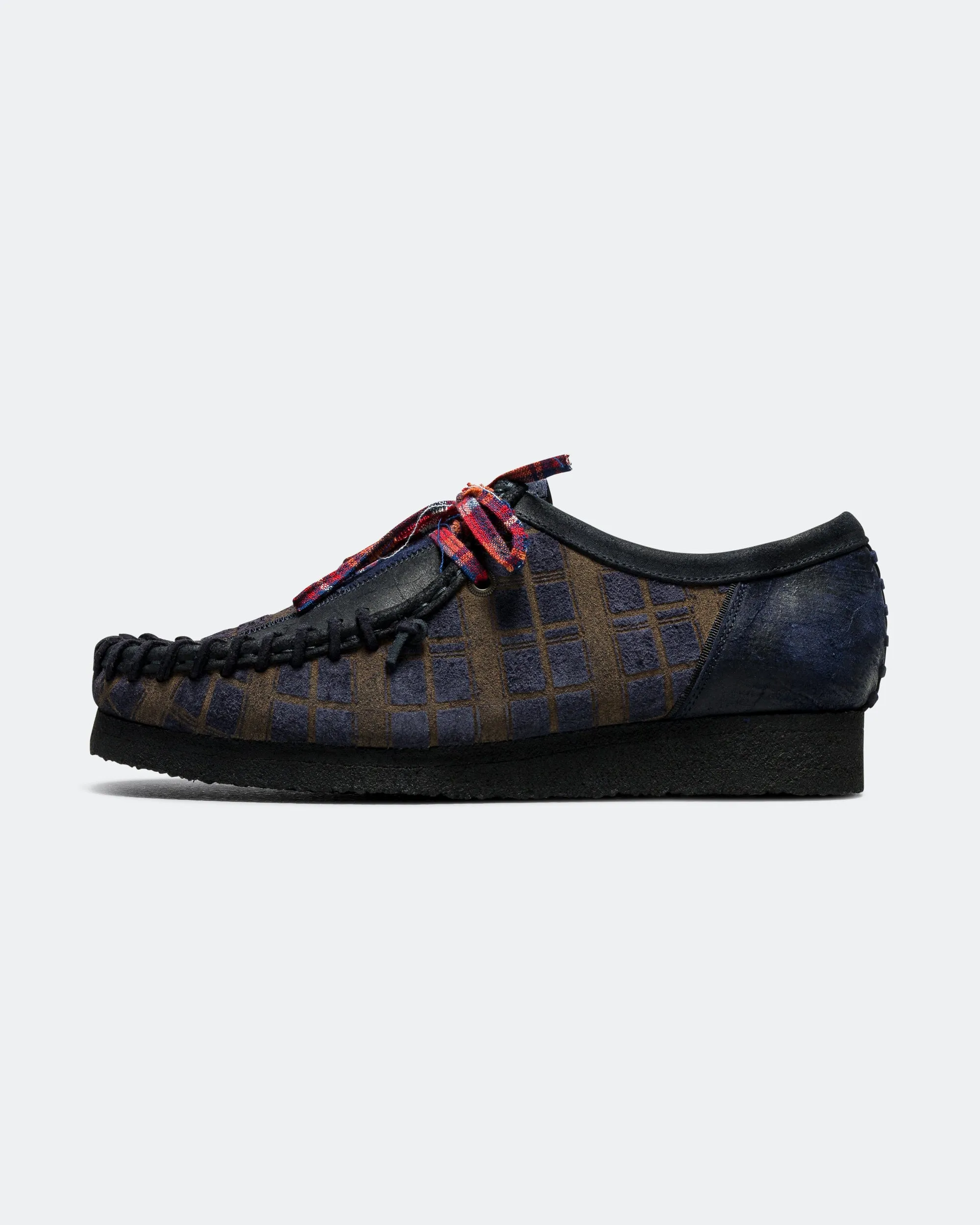 Tear Resistant Stitching Shock-absorbent cushioning Wallabee x Nicholas Daley - Navy Combi