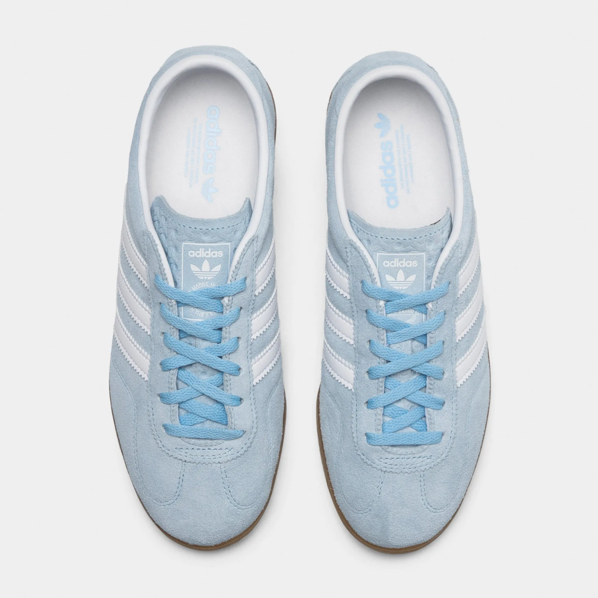 adidas Originals Women's Gazelle Lo Pro Clear Sky / White - Gum Travel Choice On Track