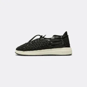 Latigo - Black/Off-White Standing Comfort