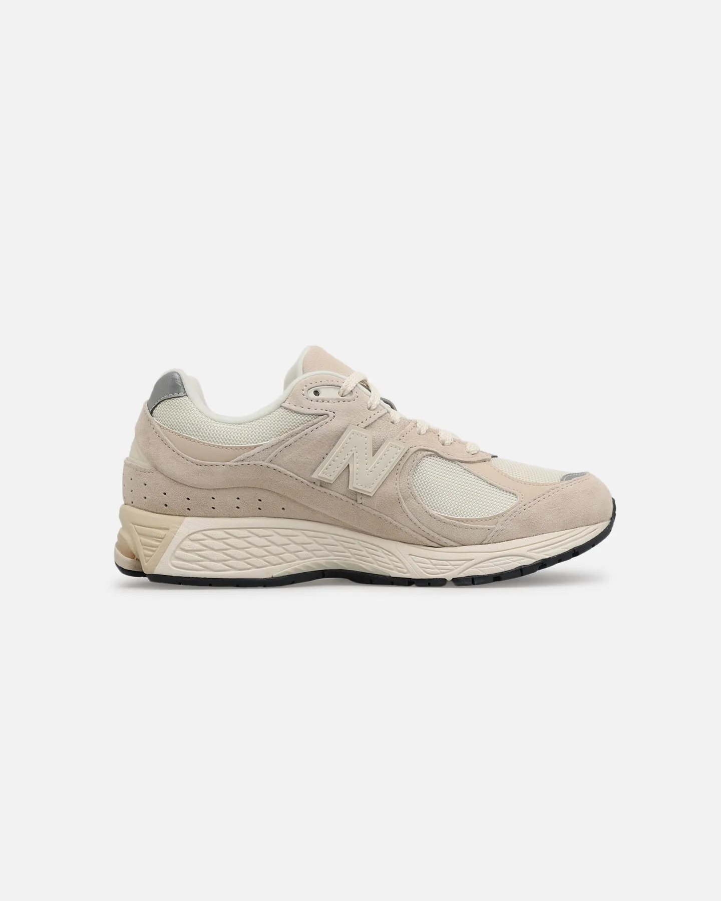 Grab Now Soft Land New Balance 2002R Cream