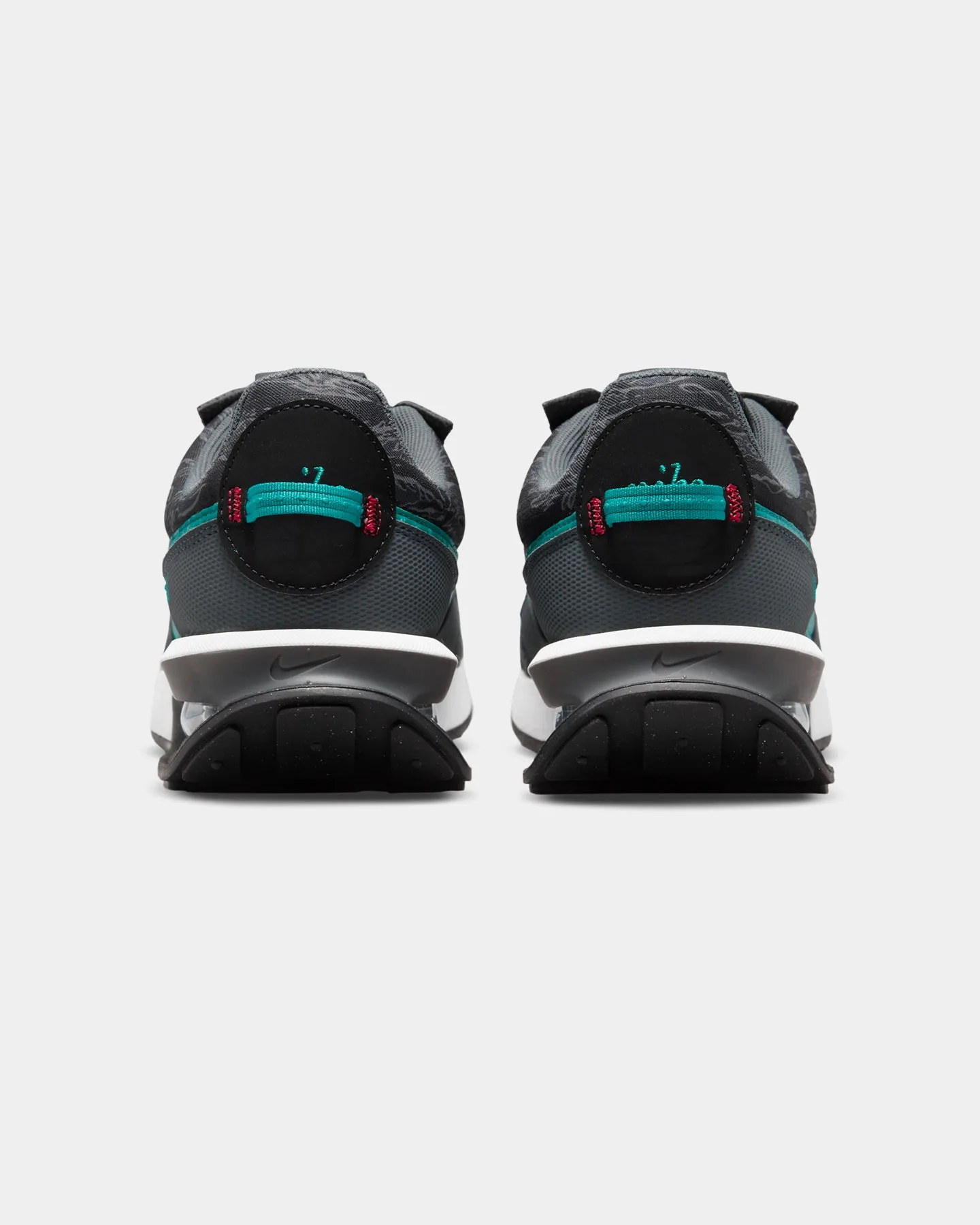 Nike Air Max Pre-Day SE Black/Anthracite/Iron Grey/Fresh Water Performance