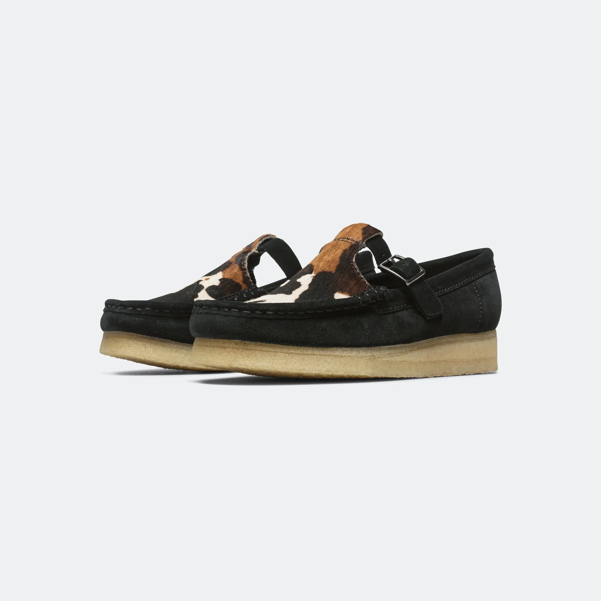 Womens Wallabee T Bar - Black Interest Compression Activated Foam