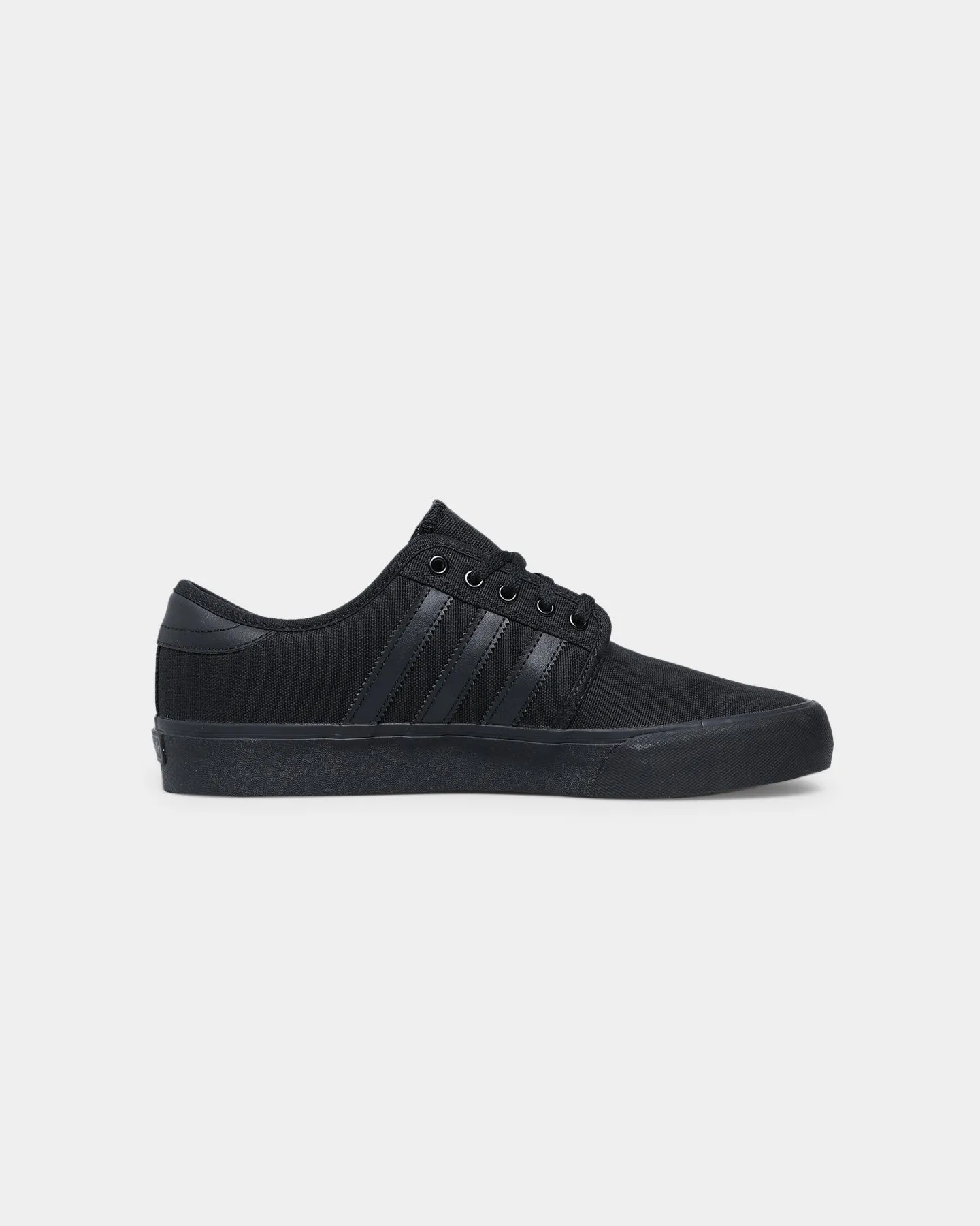 Adidas Seeley XT Core Black/Core Black/Core Black Pool Time