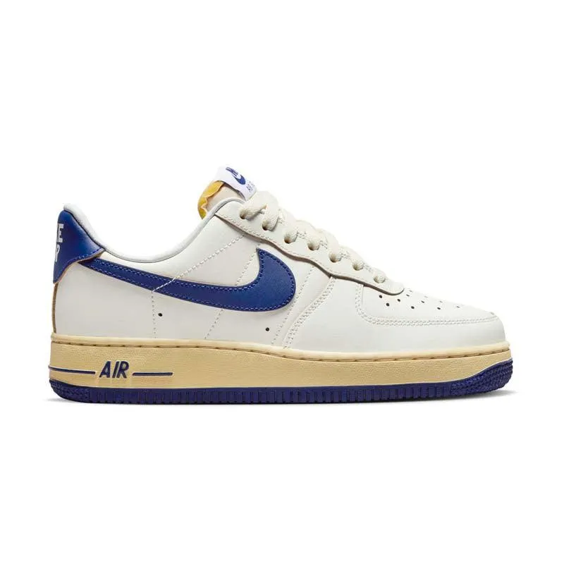 Supportive grip ankle boots Wmns Air Force 1 'Sail'