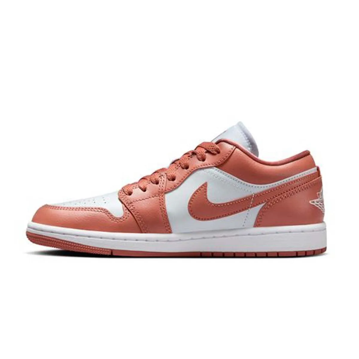 Wmns Air Jordan 1 Low 'Pink Salmon' daily commuters least dancing