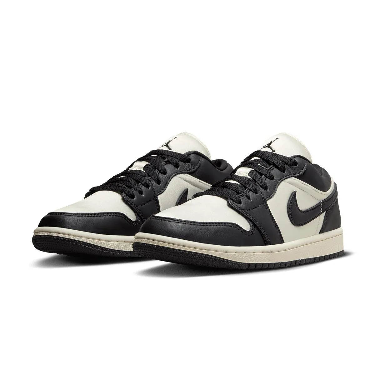 Wmns Air Jordan 1 Low SE 'Vintage Panda' most dangerous thigh - high boots
