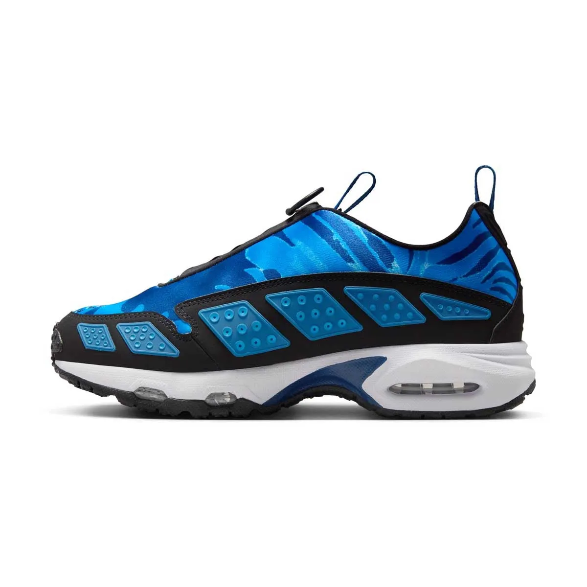 Iconic Piece Wmns Air Max SNDR 'Blue Camo'
