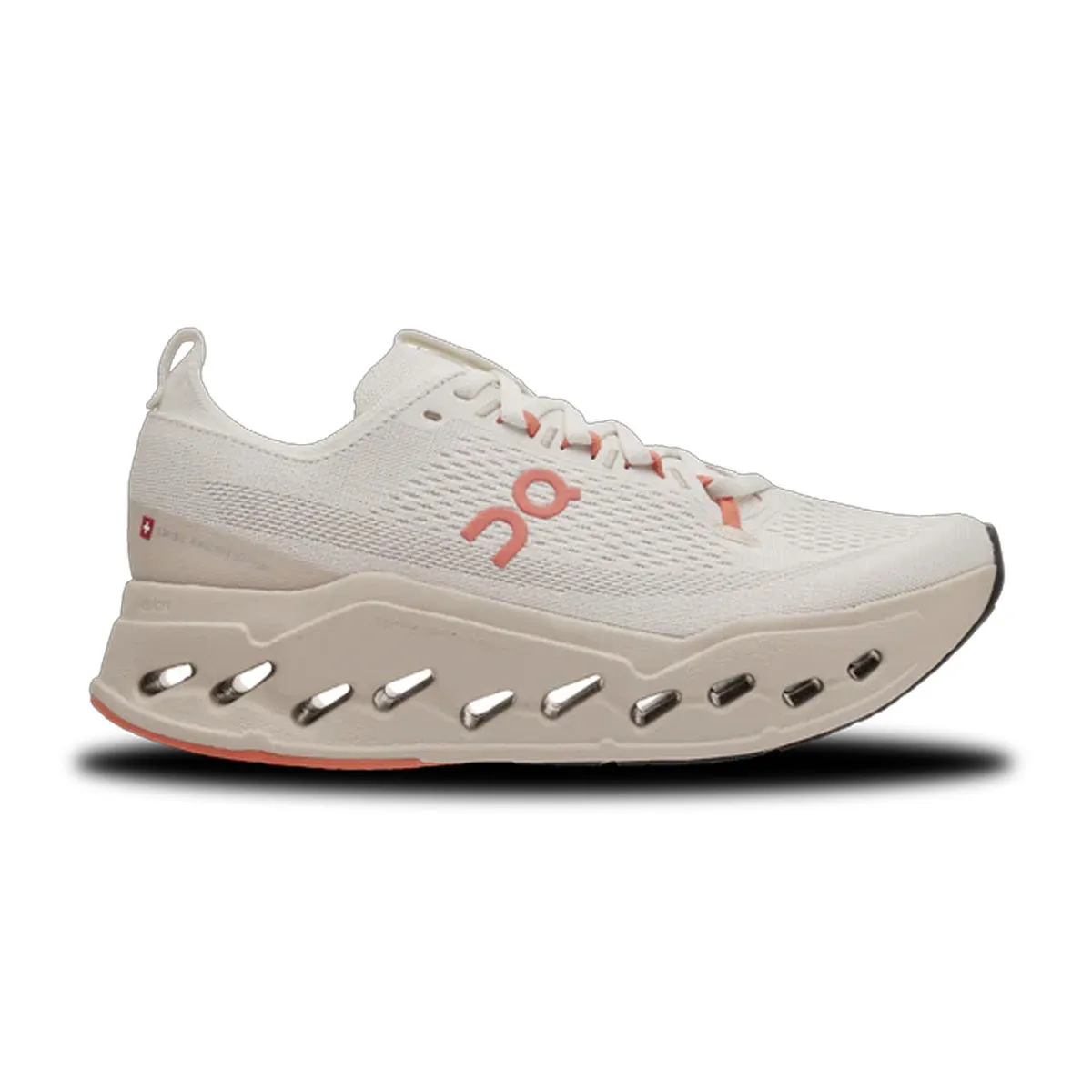 Wmns Cloudsurfer Max 'lvory Salmon' Layered silhouette