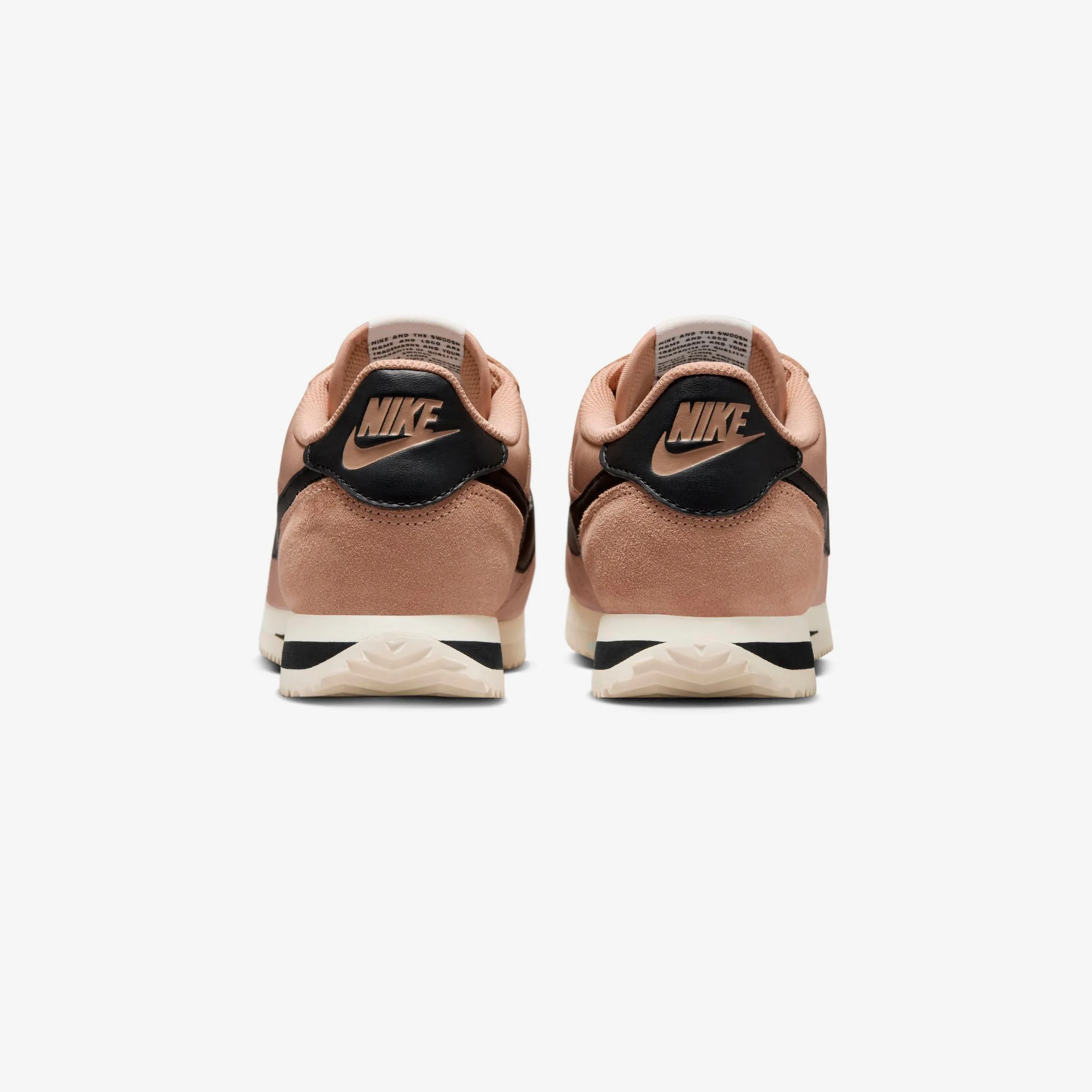 Wmns Cortez Basketball Ready Premium Comfort