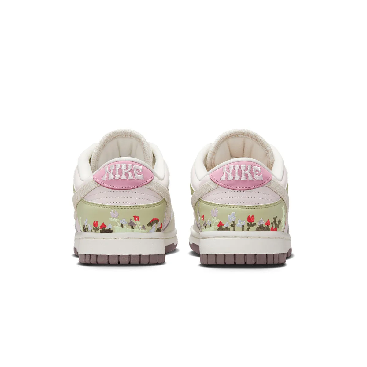 Wmns Dunk Low LX 'Mushroom' exact vintage