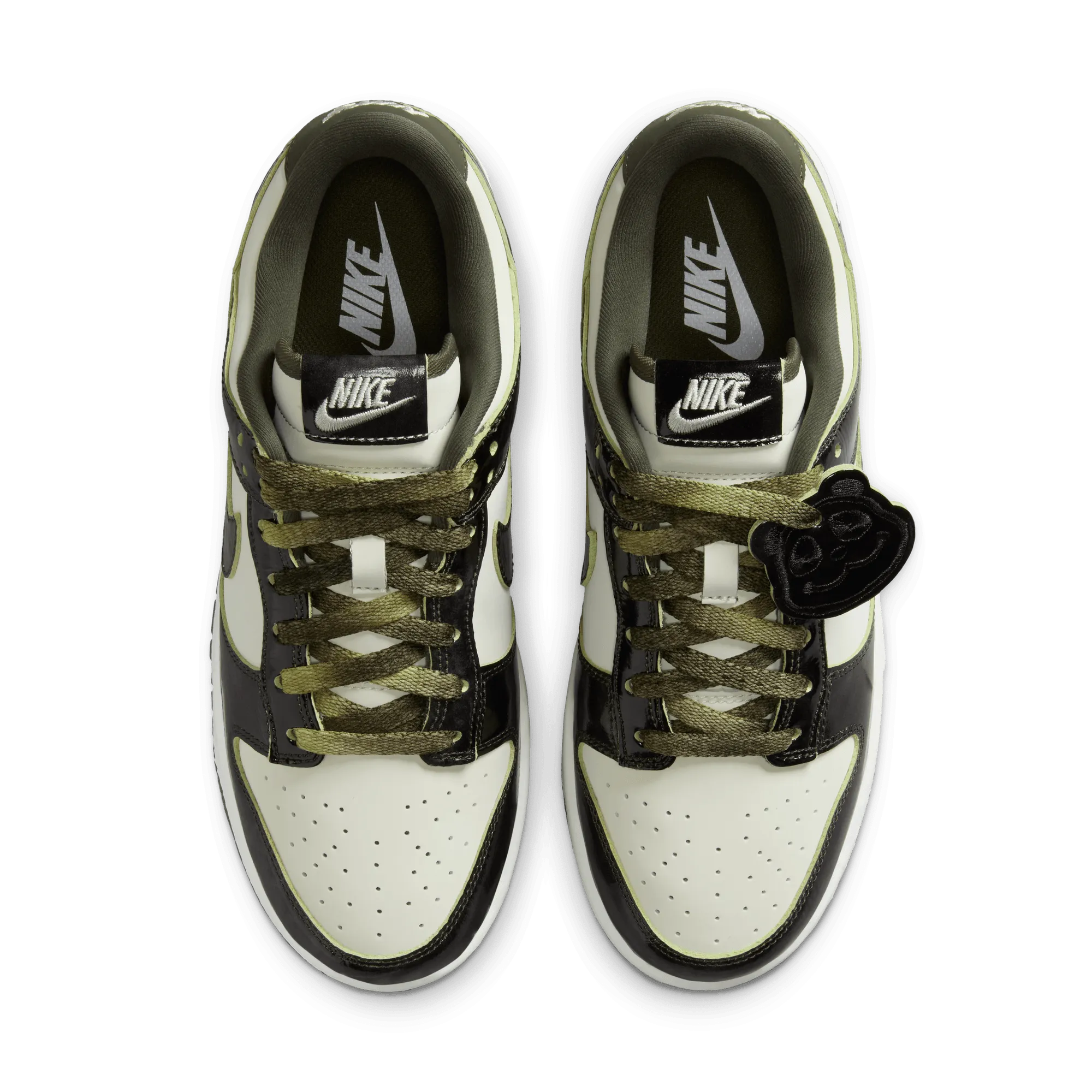 Adaptive piece most waterproof Wmns Dunk Low 'Panda Olive'