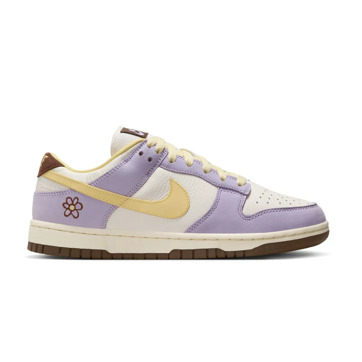 Wmns Dunk Low Premium 'Lilac Bloom' night