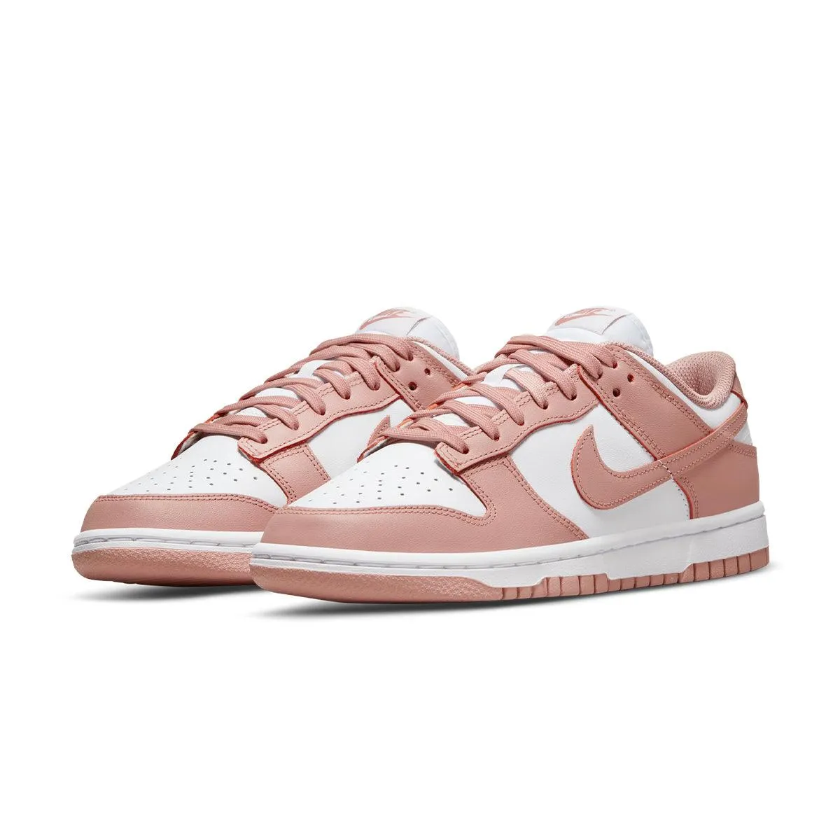 Wmns Dunk Low 'Rose Whisper' Sophisticated Look