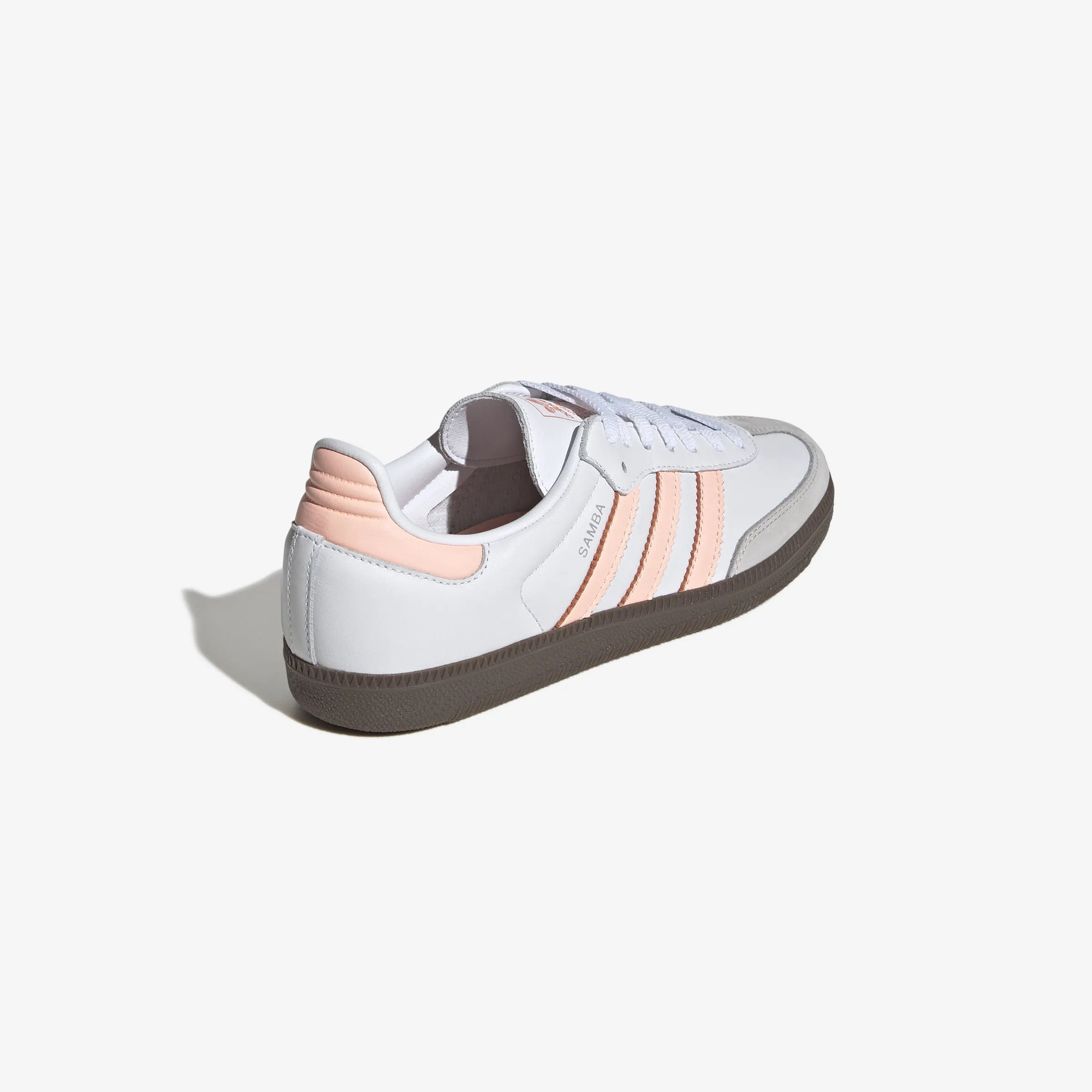 Wmns Samba OG Flattering wear