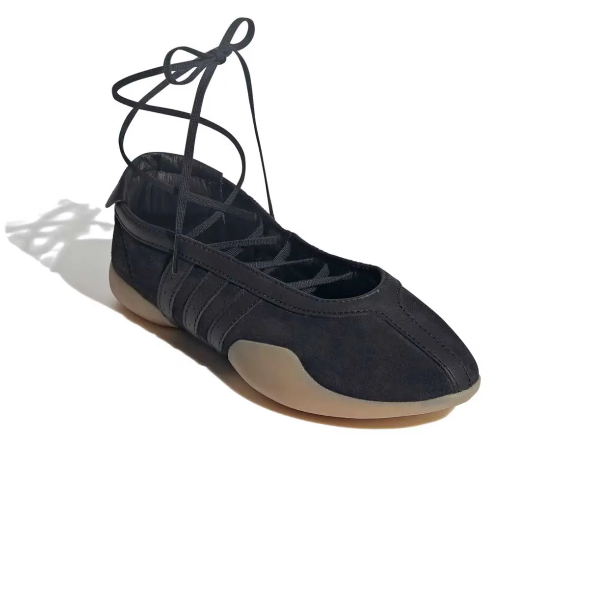 Wmns Taekwondo Mei Ballet 'Core Black Gum' adjustable - strap