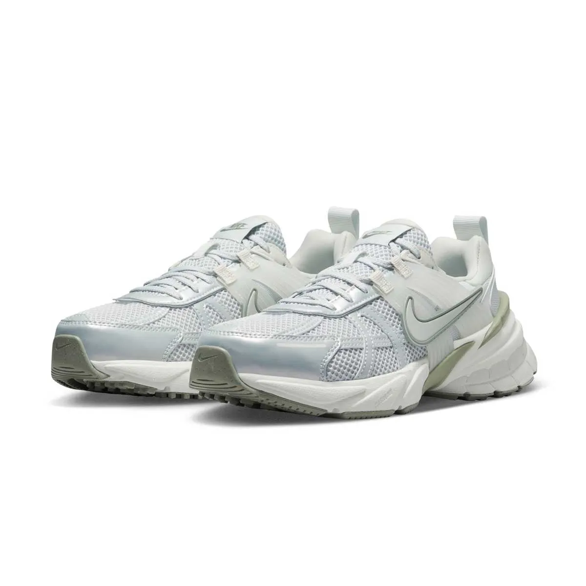 Street traction Effortless Fit Wmns V2K Run 'Photon Dust Light Silver'