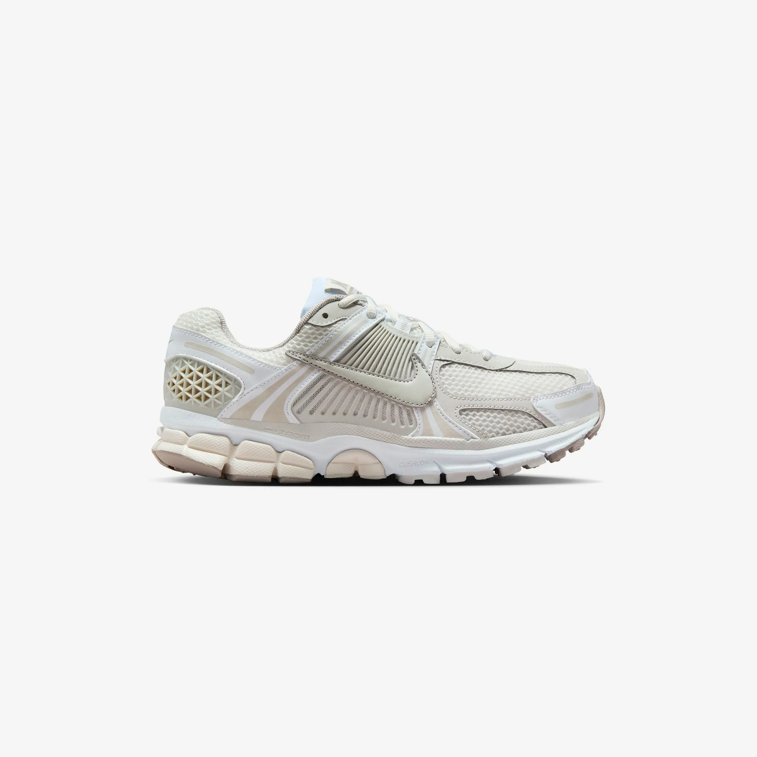 Weekend Ready Wmns Zoom Vomero 5