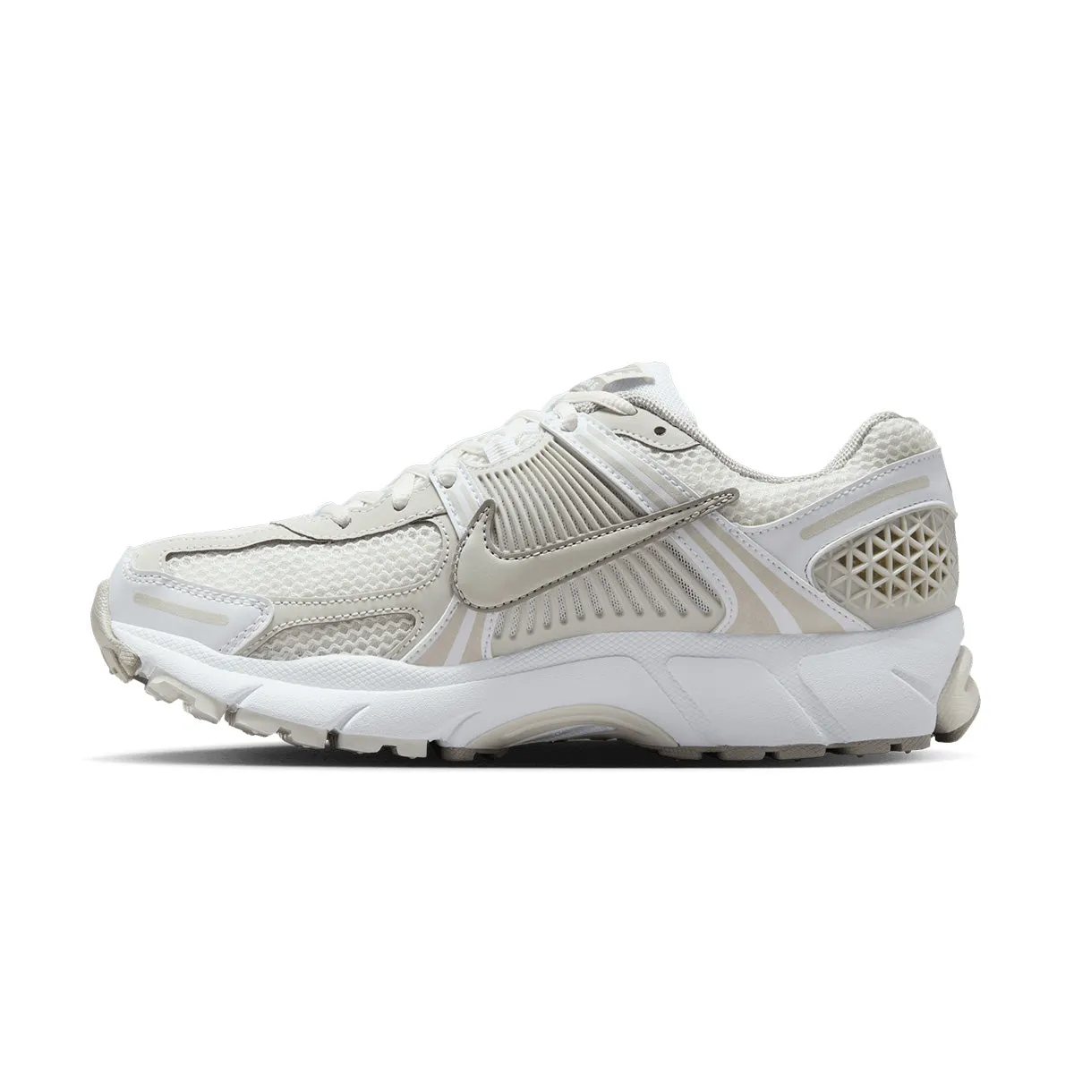 All-day Grip basketball players' support Wmns Zoom Vomero 5 'Light Bone Phantom'
