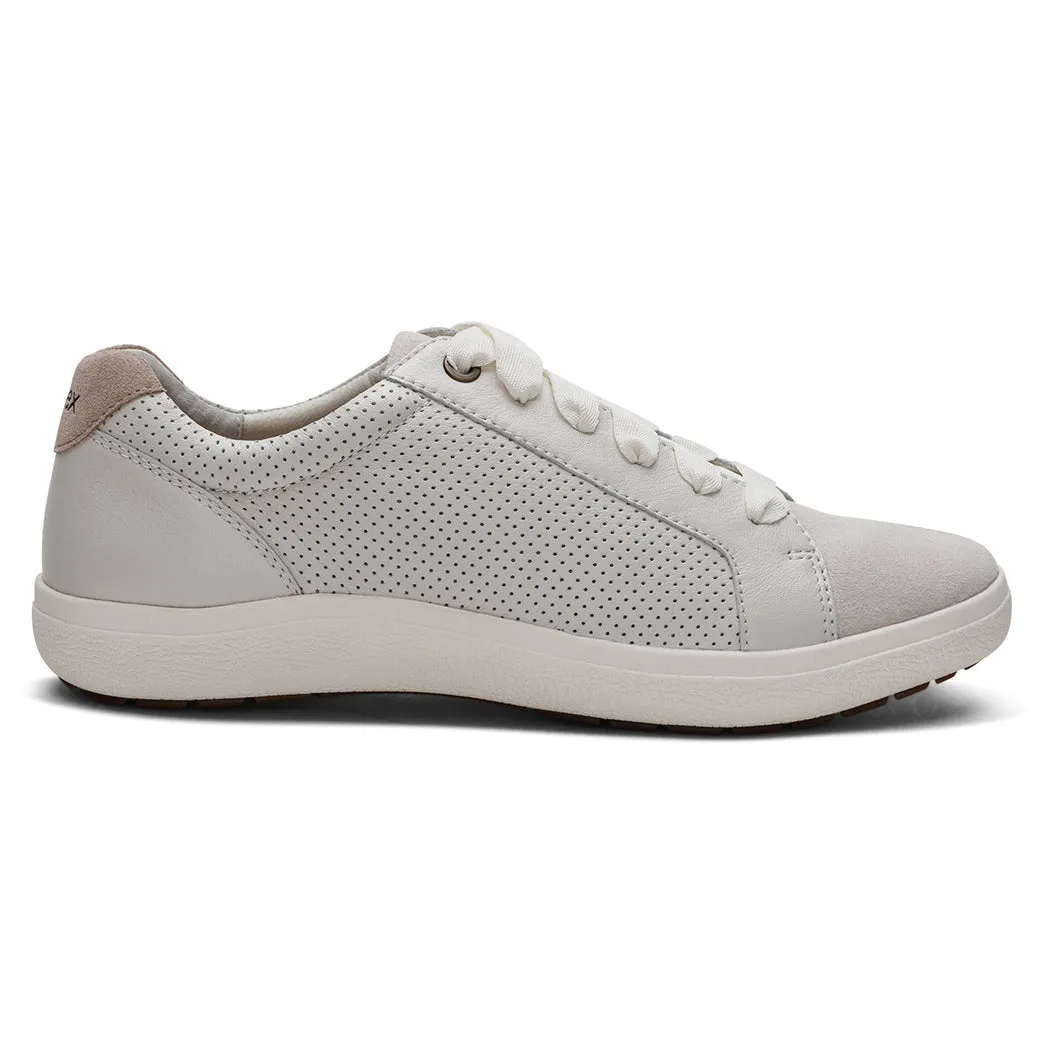 Basic Style Durable Walk Womens Aetrex Courtney in Chalk