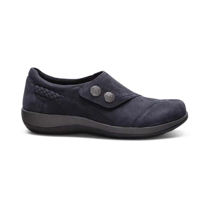 Modern Appeal Womens Aetrex Karina in Navy