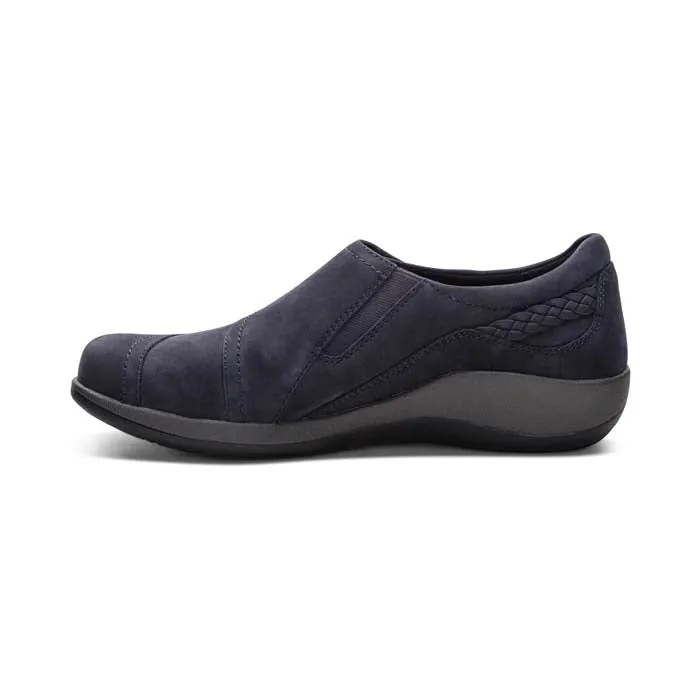Fun run Womens Aetrex Karina in Navy